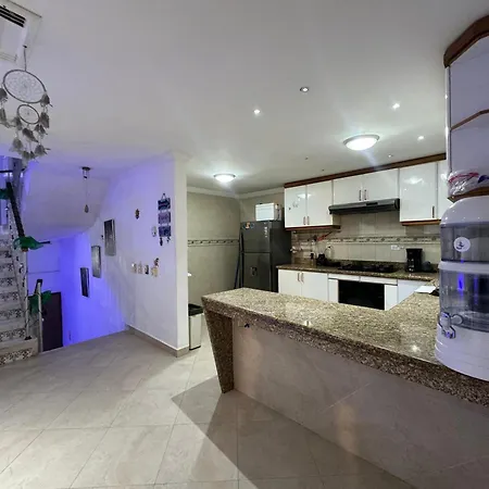 Habitación De Lujo Con Aire Acondicionado En Privado * Cartagena